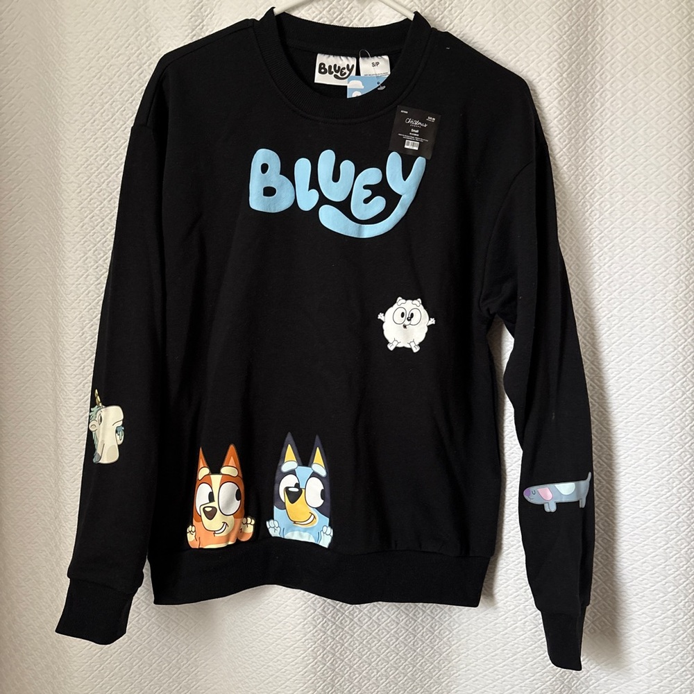NWT Bluey official character sweatshirt cartoon animation unisex Size Small